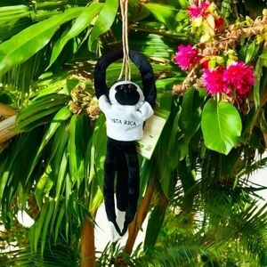 NWT Britt Shop Monkey Costa Rica Hands Feet Wrap Around Black White Plush Monkey